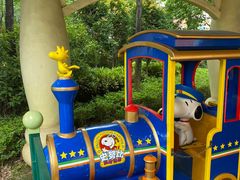 -史努比缤纷世界