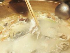 -颜氏双江清水鱼一养身火锅(磁器口店)
