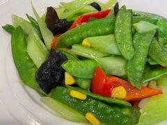 -黄家饺子东北特色菜馆(湖滨商业街店)