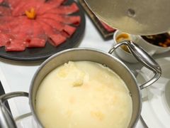 -红鼎豆捞·非遗鲍皇汤火锅(宝丰路店)