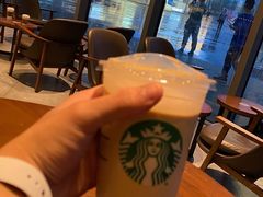-星巴克(嘉兴平湖吾悦广场店)