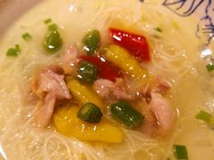 -二孃鸡爪爪(东风路总店)