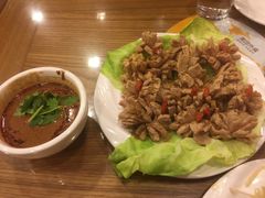 -三鞭一花·独一处·元英砂锅(海光寺店)