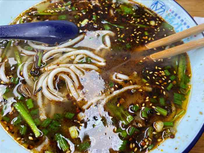 杨少爷苗疆米粉-"虽然没有抢到1.8的秒杀,但是看到9.9.