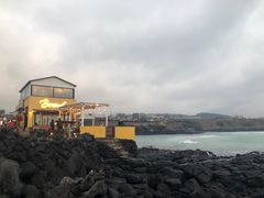-Cafe Aewol Monsant