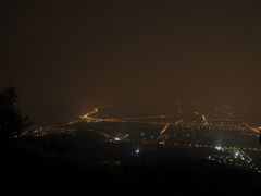-鬼笑石后山停车场