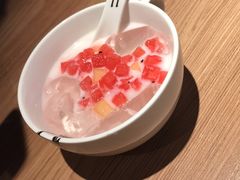 现任椰奶冰粉-太二酸菜鱼(天鹅湖万达店)