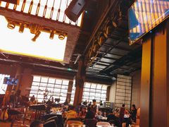-洛缦音乐餐厅(工业展览馆万象城店)
