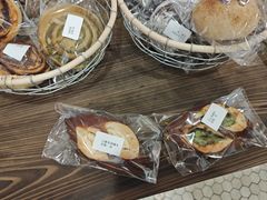 -雀食面包店(钟楼店)