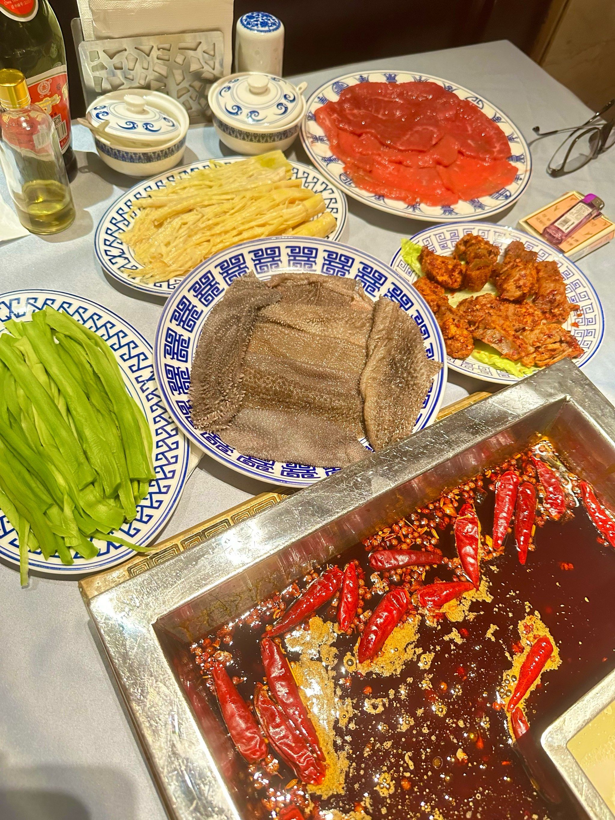 味道,服务,菜品
都是能代表成都本土火锅的最高水平了
