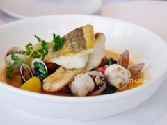 巴斯克风味海鲈鱼-L'Arome芳芳法国餐厅(仙林金鹰店)