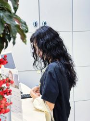 -十六番发型师事务所
