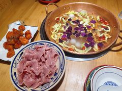 -洱火云南酸菜牛肉火锅(石景山当代商城店)