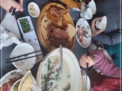 -江宴渔村·鱼鲜土菜(紫荆广场店)