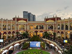 -佛罗伦萨小镇广佛名品奥特莱斯(疏港路店)