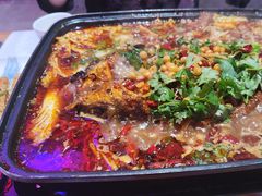 -八条友鲜货烧烤·脆皮烤鱼(石岩旗舰店)