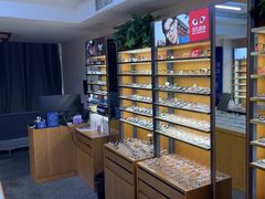 -优医视平价眼镜超市蔡司依视路折扣(小马厂店)
