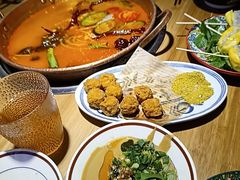 -洱火云南酸菜牛肉火锅(石景山当代商城店)