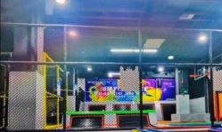 -蹦贝运动中心·蹦床·攀岩·闯关(龙岗店)