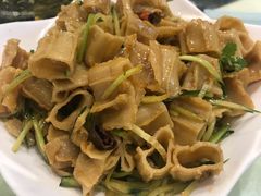 -穆隆斋清真大饭店(串窑街店)