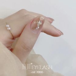-吉吉靓甲美睫