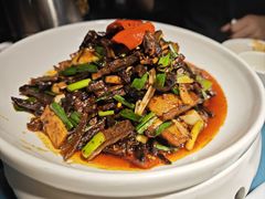 -锅碗瓢盆·重庆本土菜(南坪东东摩店)