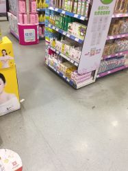 -爱婴岛·婴儿游泳馆(广州市妇幼医院店)