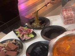 -尚品海鲜肥牛自助火锅(湖明店)
