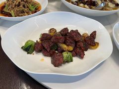 -湖畔鲁菜·二十年老字号餐厅(大明湖店)