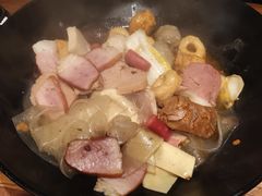 -万记麻辣烫国展总店