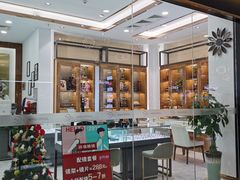 -回瑞眼镜·蔡司·依视路官方授权店(广益路万达店)