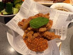 椒麻小酥肉-老佛爷铜炉蛙锅(东门老街店)