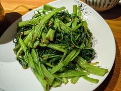 -泰堤坊(淡水体育馆店)