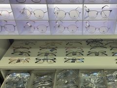-造寸眼镜·蔡司官方授权店(东门店)