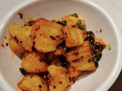 -渝是乎酸菜鱼·川渝小炒(新世界百货望京店)
