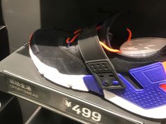 -NIKE上海青浦优选体验店