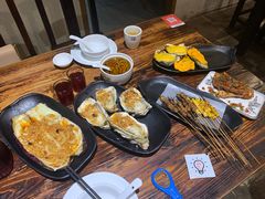 -蚝美人·生蚝海鲜烧烤(茶花园店)
