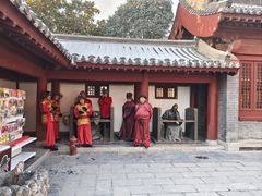 -开封府