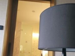 -上海滴水湖皇冠假日酒店