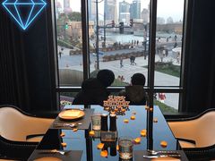 靠窗位-上海苏宁宝丽嘉酒店·Cafe Bellagio西餐厅