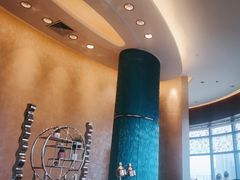 -青岛中心假日酒店·蓝天行政酒廊