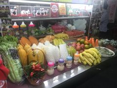 -六合夜市