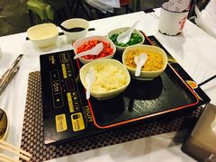 -鲜入围煮花胶鸡海鲜火锅