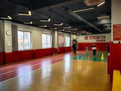 -悦动体能篮球羽毛球网球(三里河店)