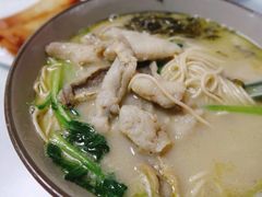 -明呈黄鱼面馆(斜土路店)