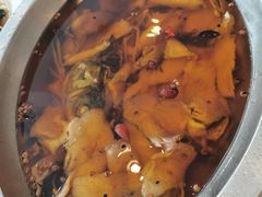 水煮份鱼-鑫巴蜀小镇 · 水煮鱼专研店(玉桥店)