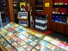 -世纪华联超市(三亚湾店)
