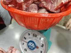 -标记美食新鲜猪杂(兴南大道店)