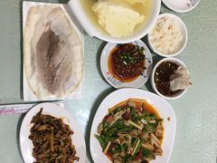 -映秋饭店(李庄总店)