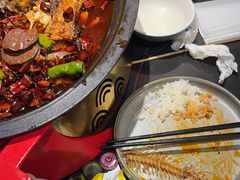 -辣尚瘾·烤鱼·新川菜(交大直营店)